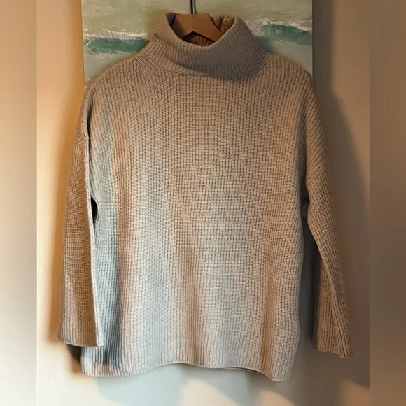 Rachel Zoe Cashmere Sweater - Picture 4 of 8